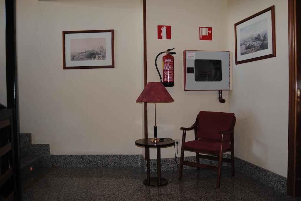 Hostal El Mirador لا لاستريلا المظهر الخارجي الصورة